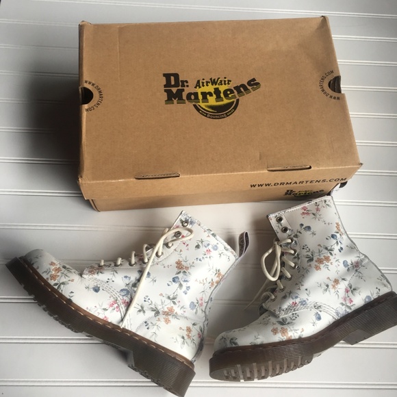 Dr. Martens Shoes - Dr Marten Wild Flowers White